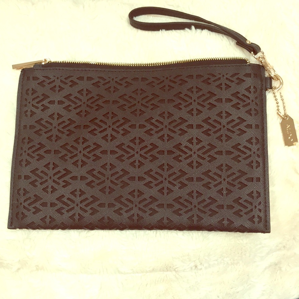 Aldo Clutch